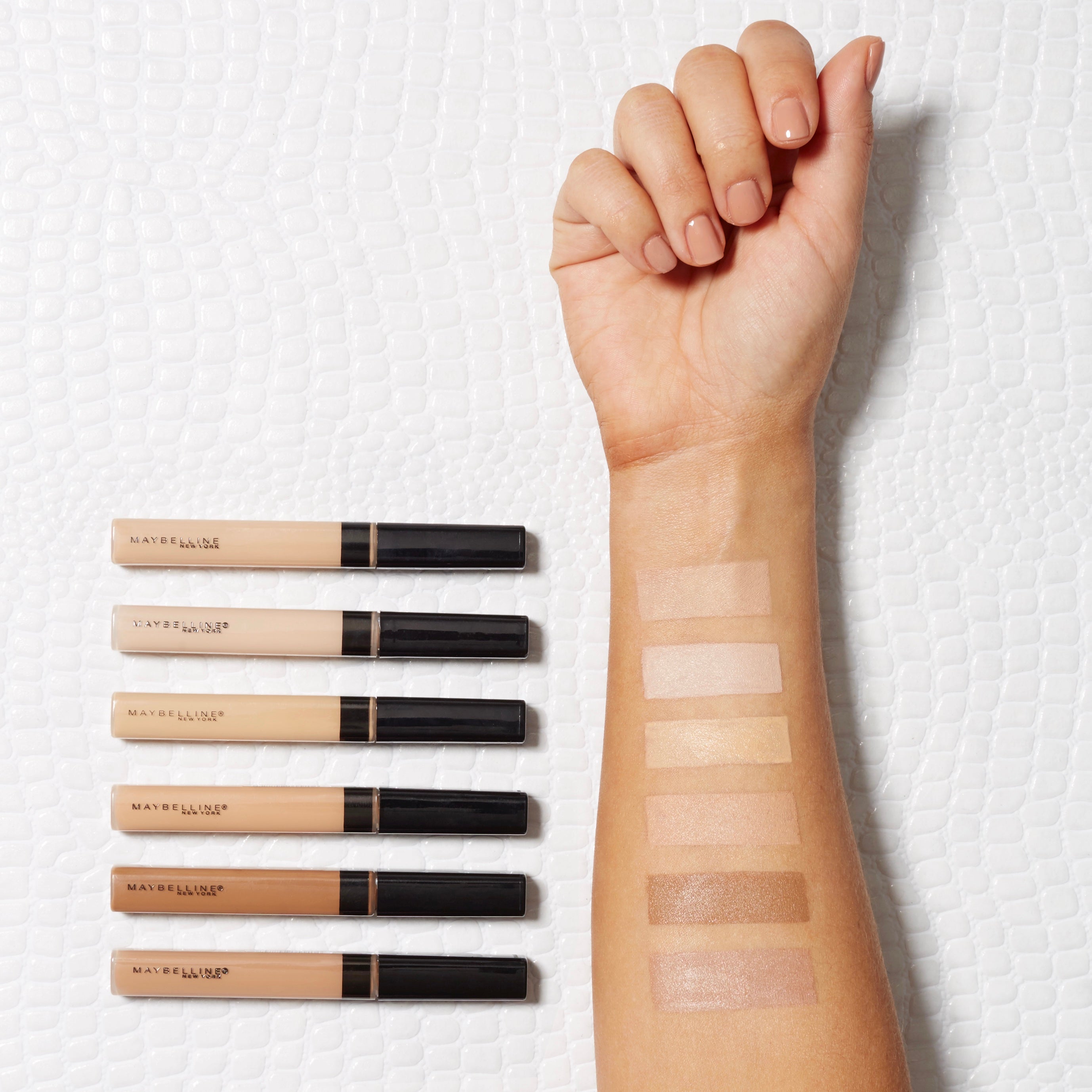 Maybelline New York Flawless Fit Me Concealer Oil and Fragrance-Free - Natural Coverage