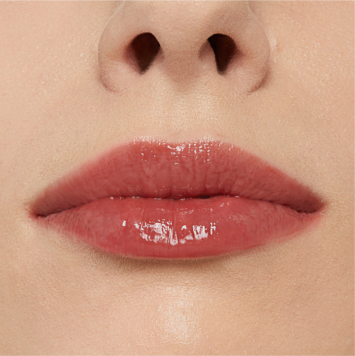 Maybelline New York Lifter Plump Lip Plumping Gloss With Chili Pepper And 5% Maxi-Lip| Makeup